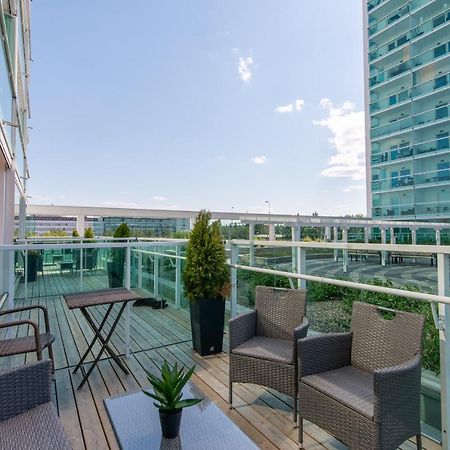 Starhomes Double Lux 7 Oulu Exterior foto